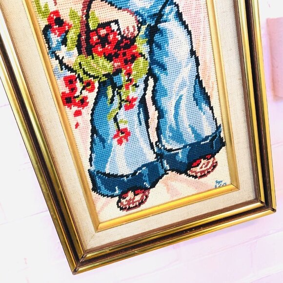 70s Big Eye Prairie Girl Needlepoint Wall Hanging Vintage Cross Stitch Fiber Art - Picture 4 of 12